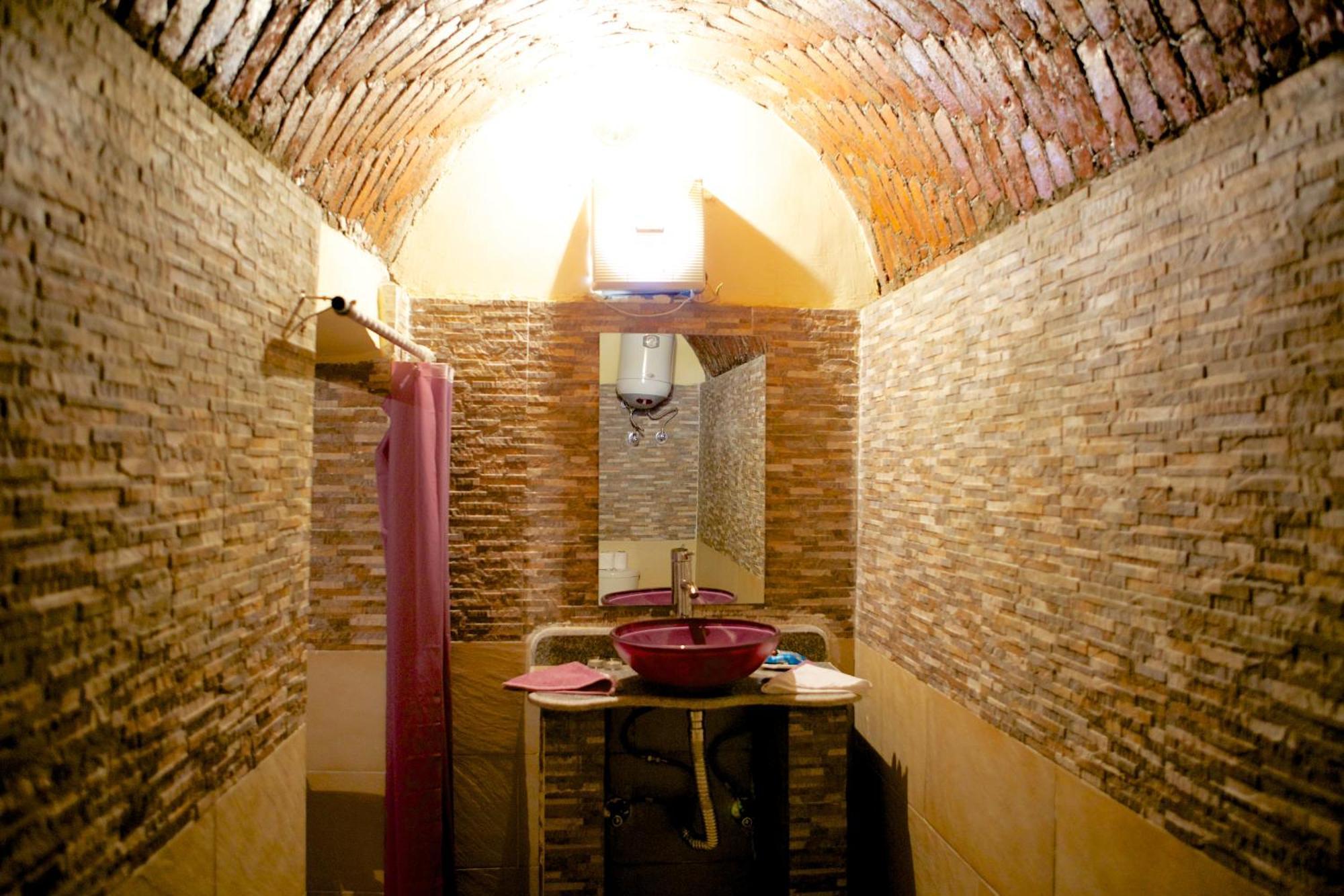Hadouta Masreya Nubian Guest House Aswan Buitenkant foto